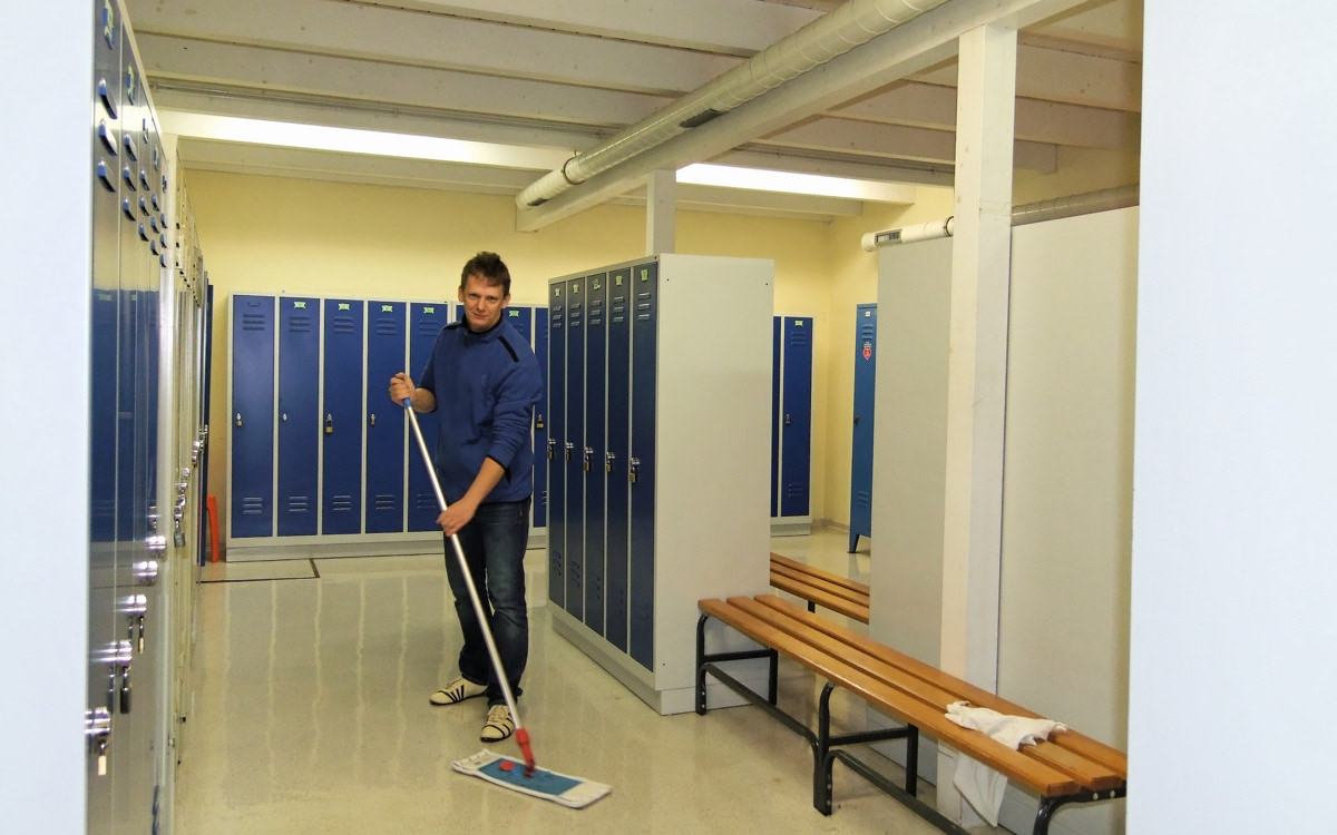 Fachfee - das Team in Peine für Treppenreinigung